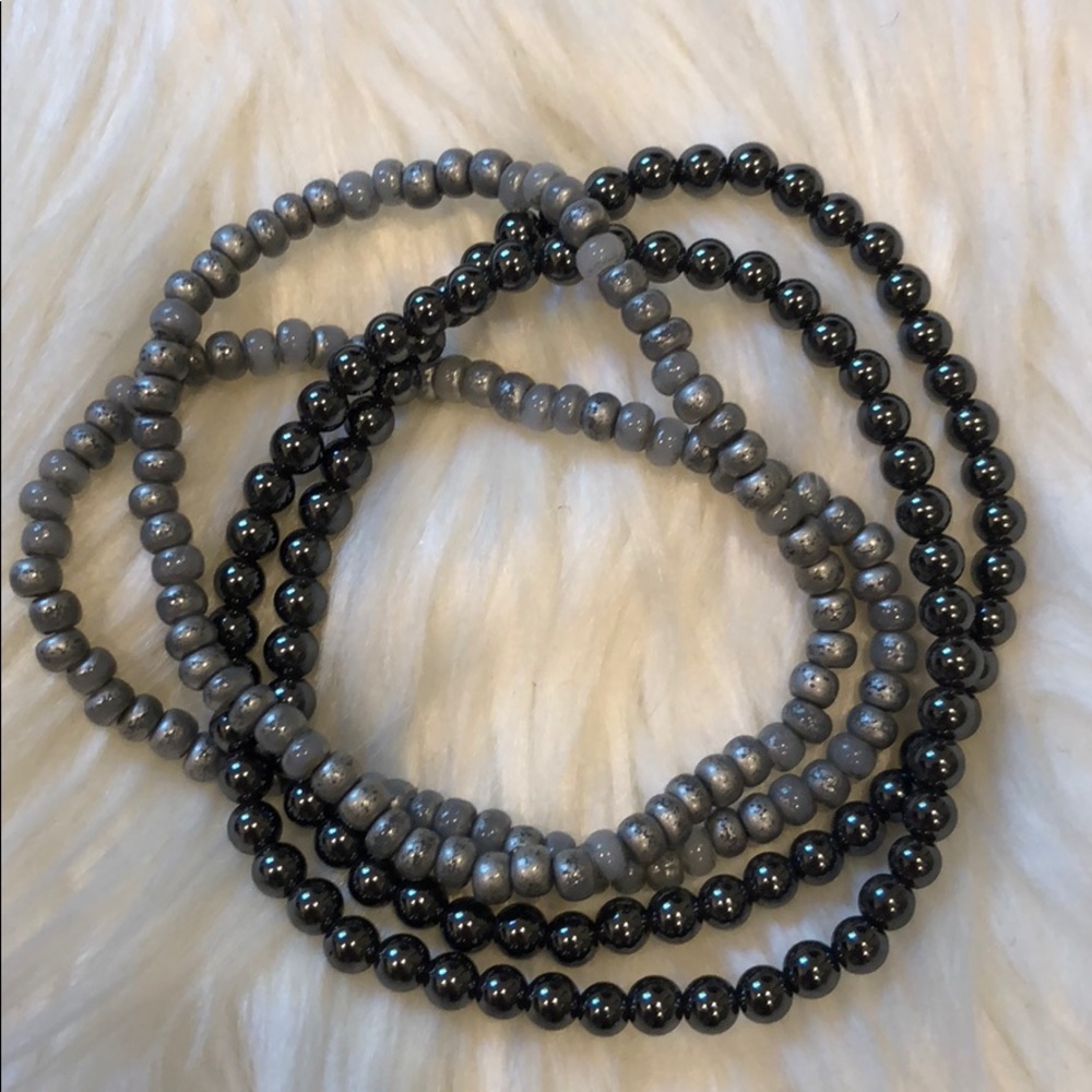 Set of 4 Beaded Stacked Bracelets! - Picture 4 of 4